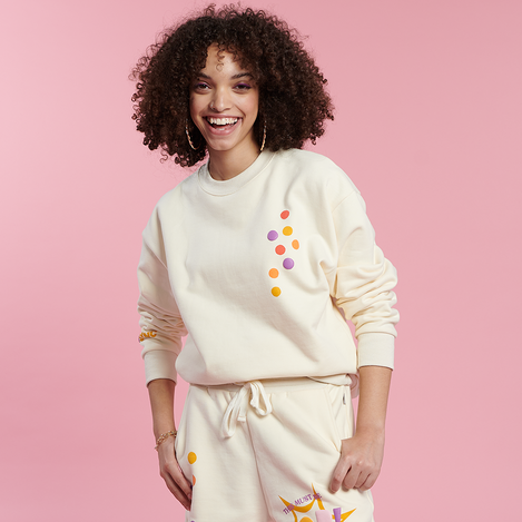 Pop Crewneck Model 1
